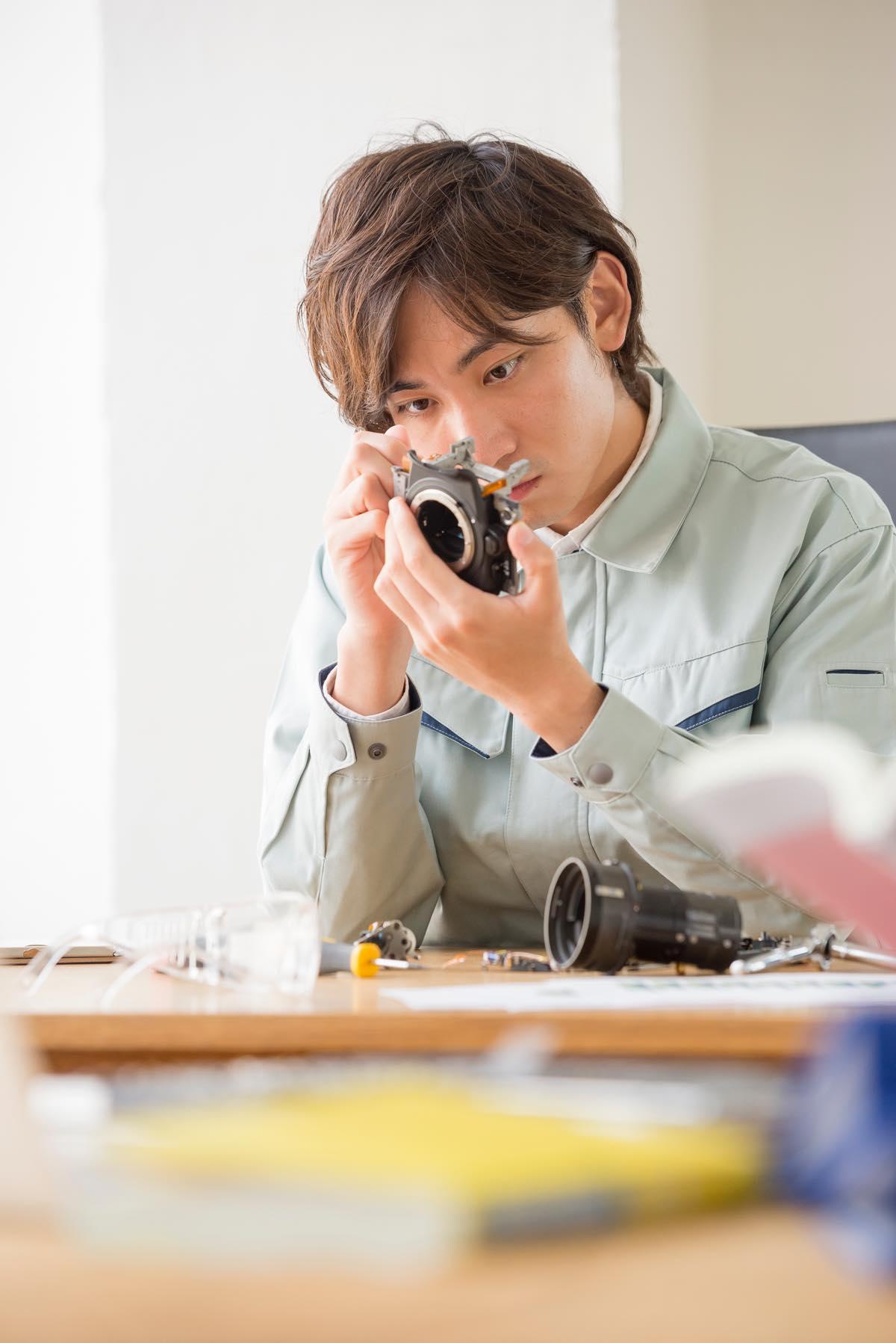 ★座り仕事・目視検査・時給1,250円★【旧北区】残業なし