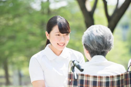 リハビリ型病院での医療スタッフ