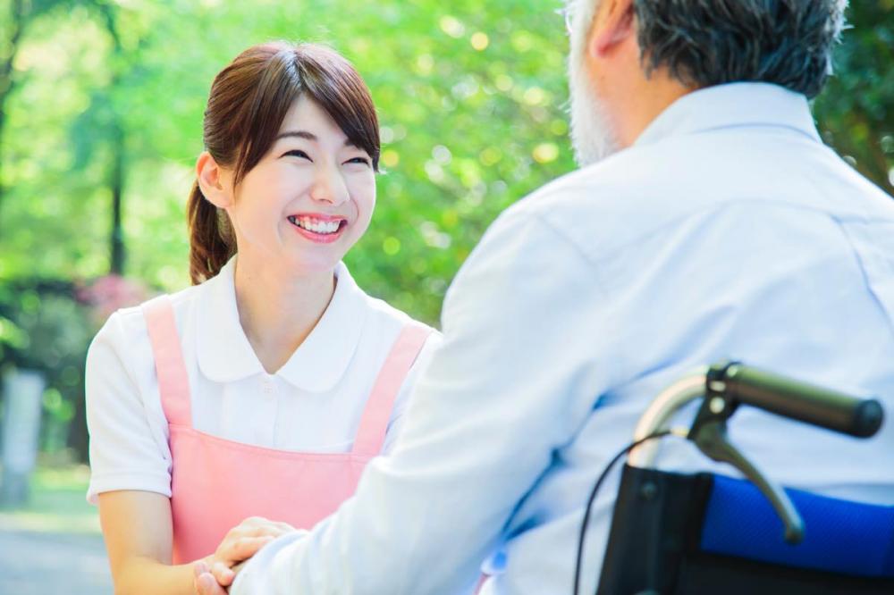 介護複合施設の介護スタッフ